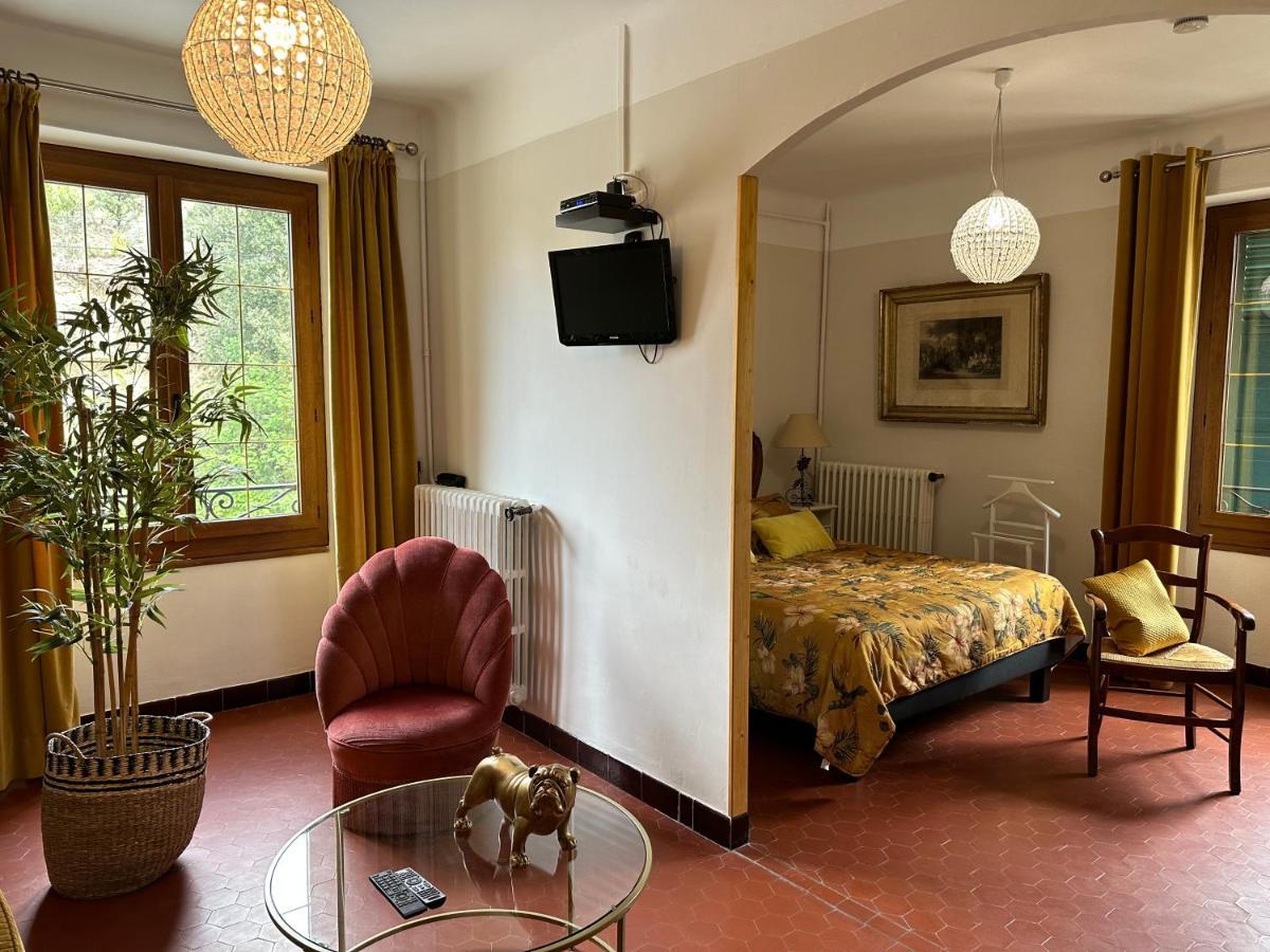 אלמן-אן-פרובאנס Hotel Du Moulin מראה חיצוני תמונה